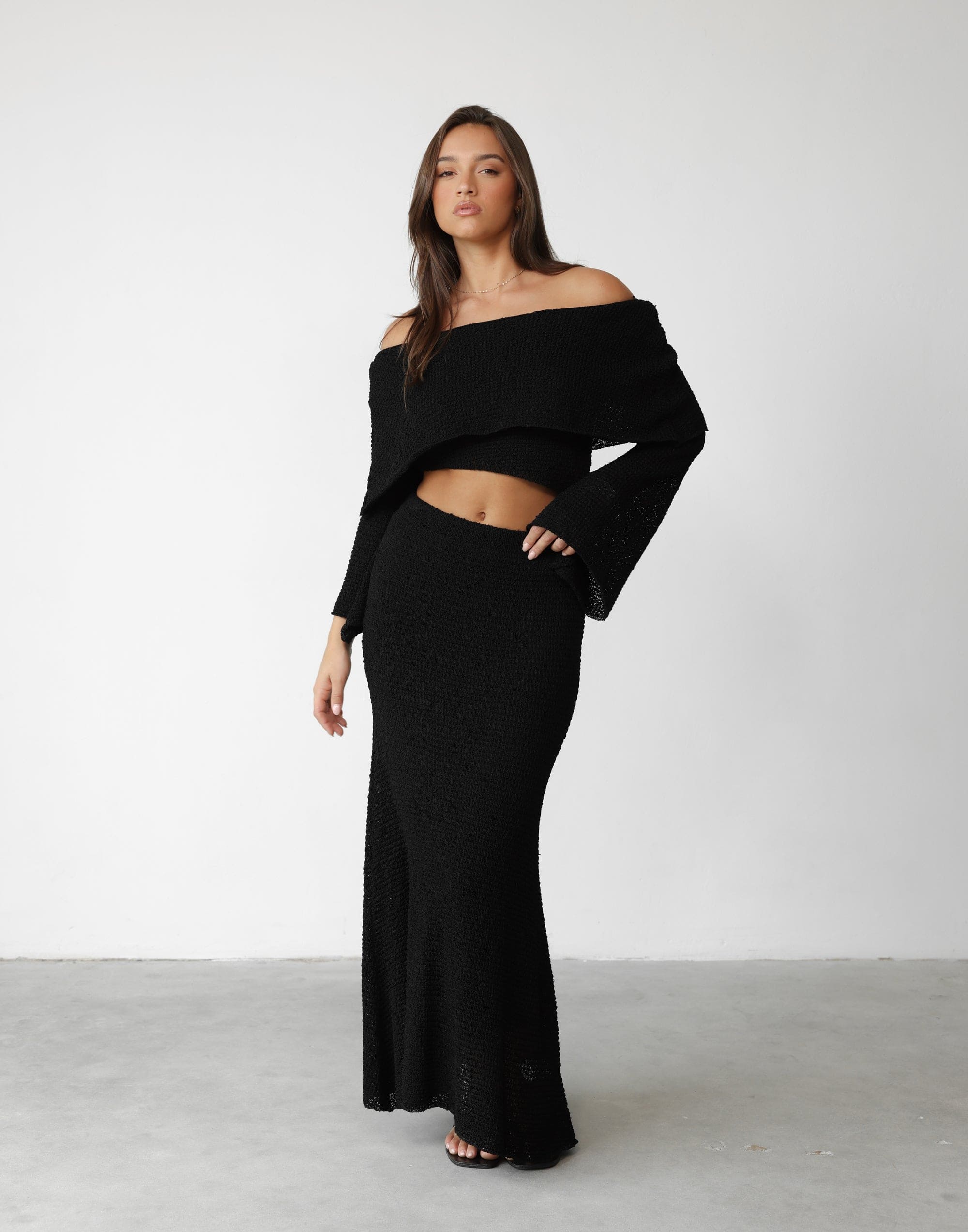 Stamina Crop Top (Black)  Charcoal Clothing Exclusive -- Bralette