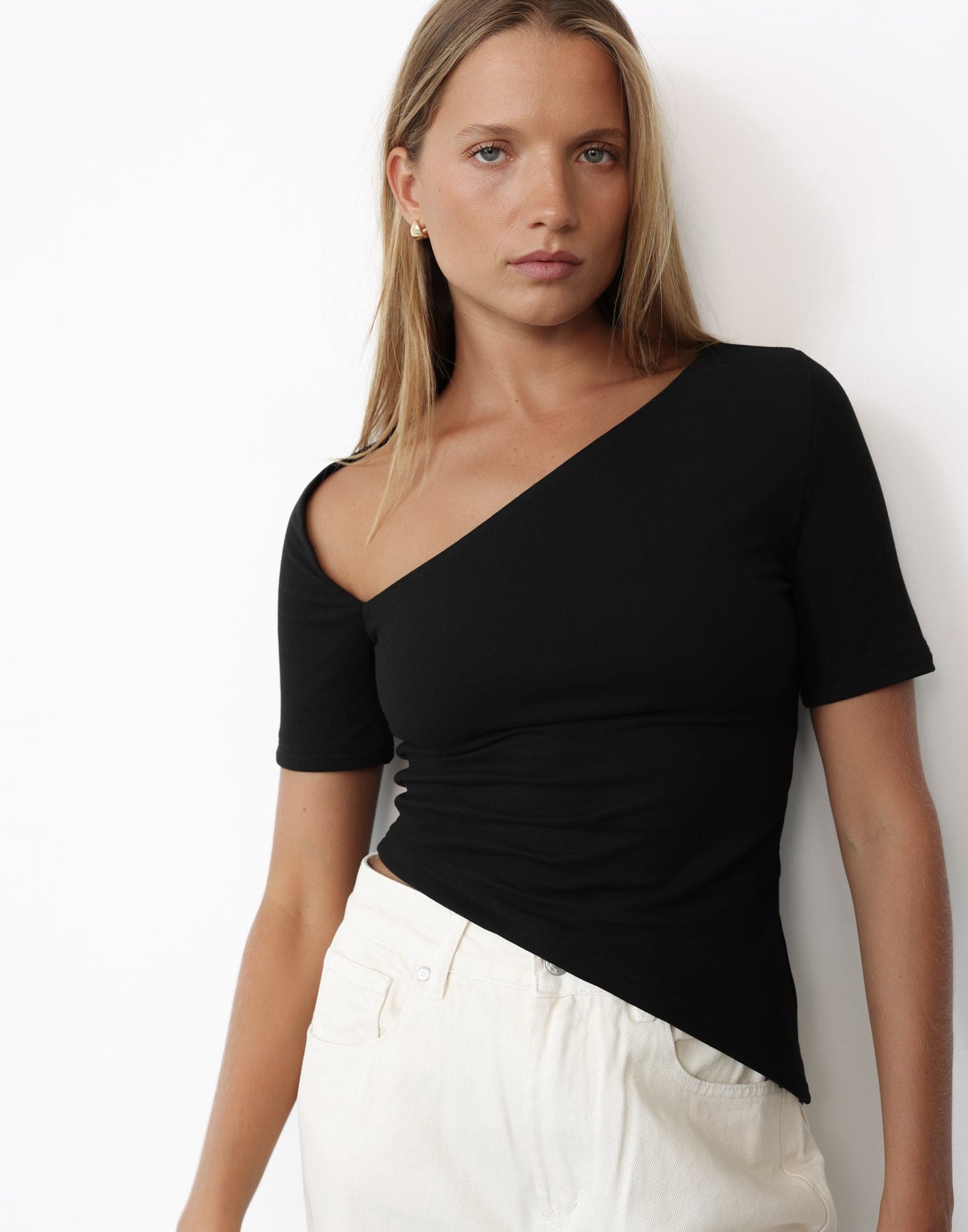 Collective Tops - Adalita Top (Black)
Add to wishlist fifth image