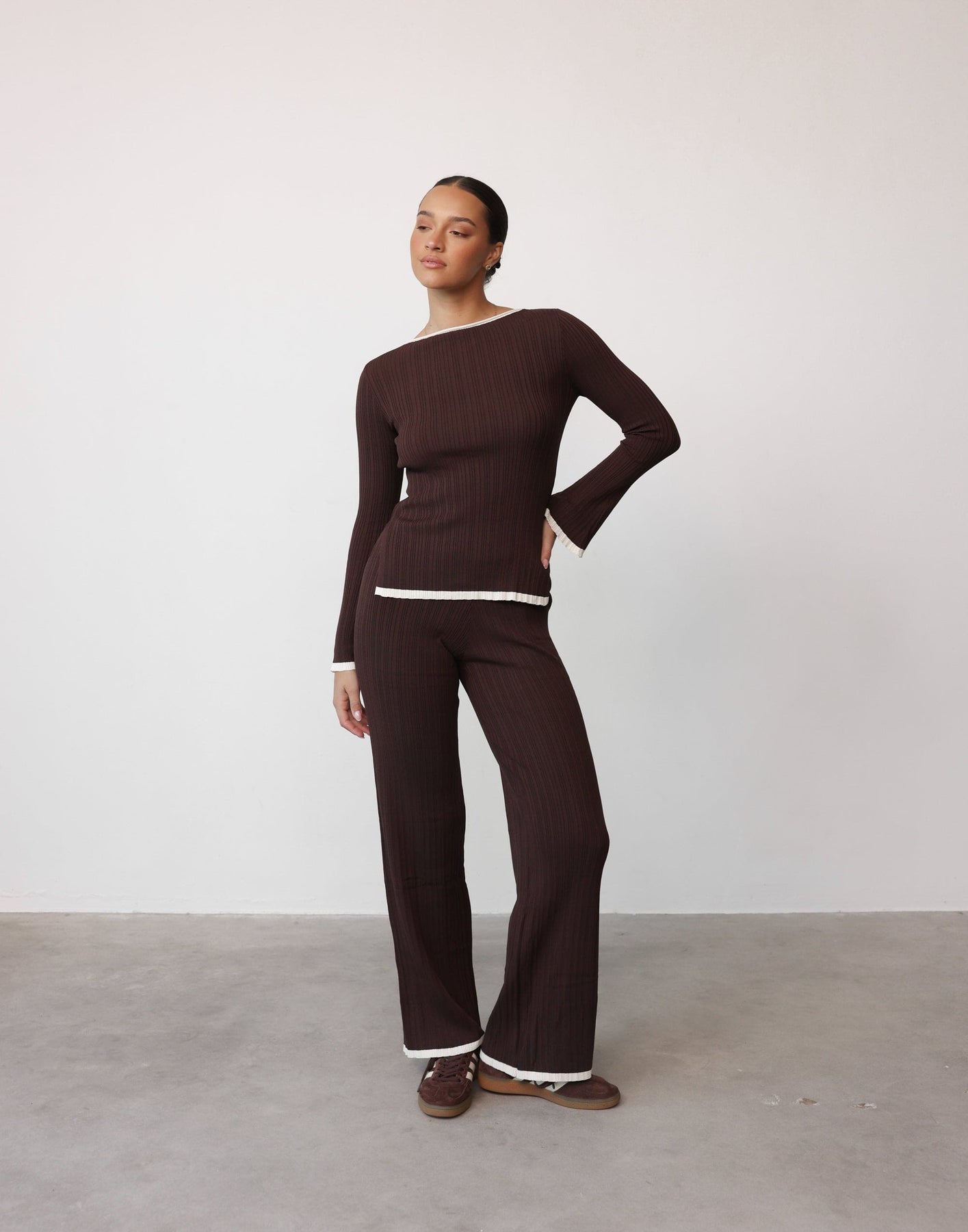 Collective Tops - Raelynn Top (Cocoa/Cream)
                Add to wishlist secondary image