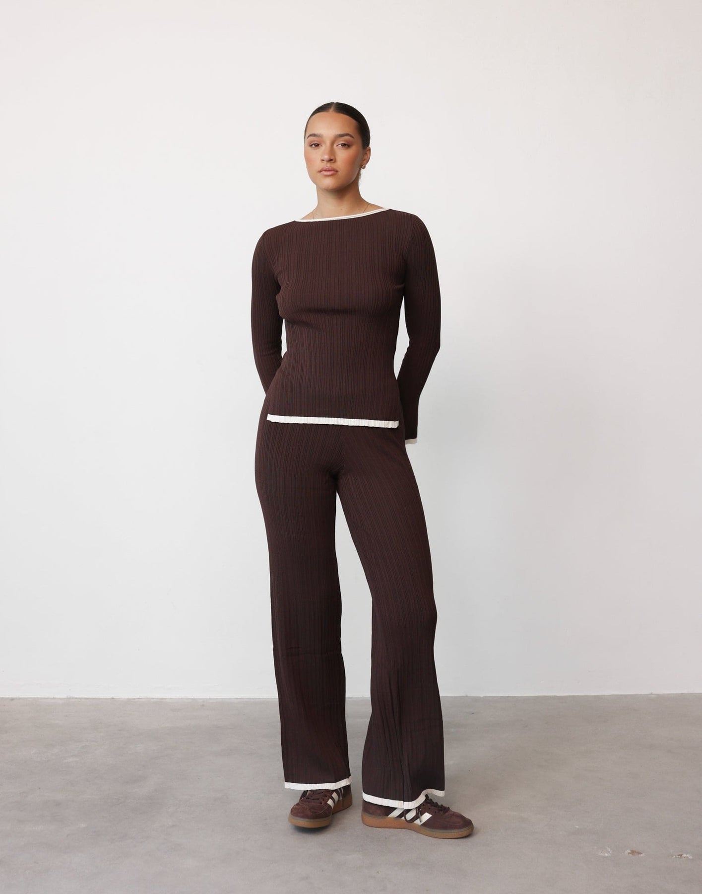 Collective Tops - Raelynn Top (Cocoa/Cream)
                Add to wishlist sixth image