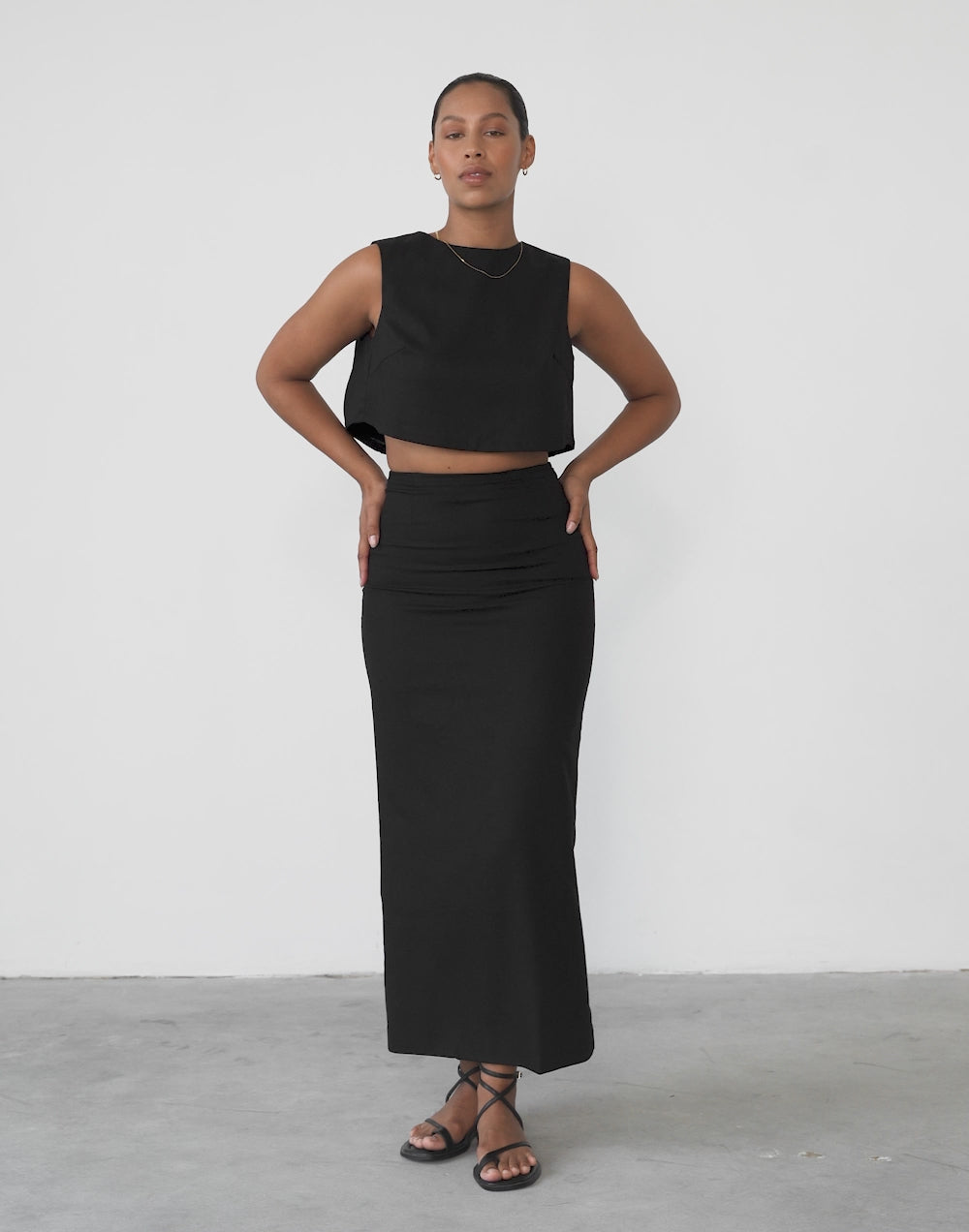 Como Linen Maxi Skirt (Black)