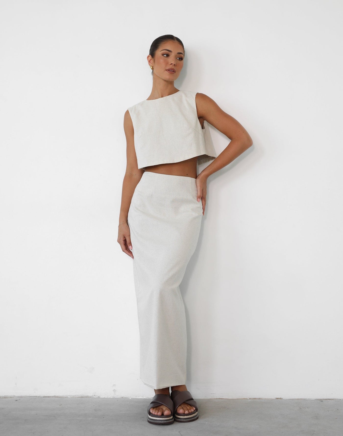 Como Linen Maxi Skirt (Oat) - High Waisted Linen Maxi Skirt – CHARCOAL