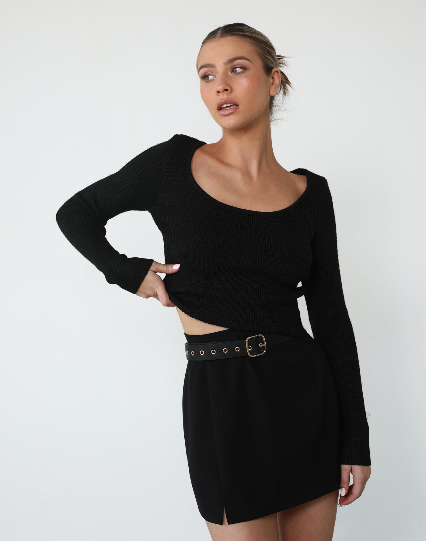 Ianne Long Sleeve Top (Black) - Basic Scooped Neck Top - Women's Tops - Charcoal Clothing