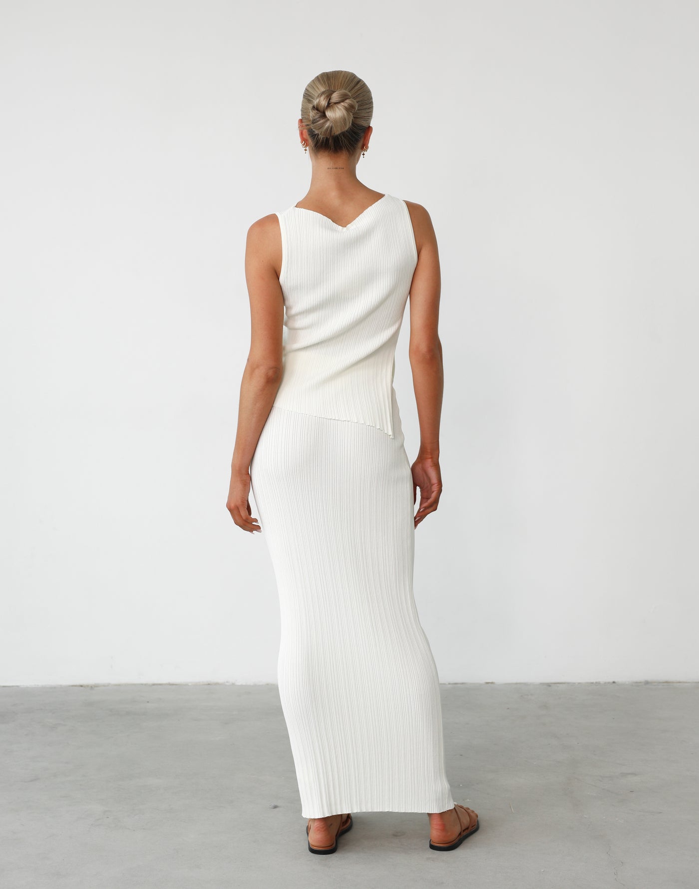 Kienna Maxi Skirt (White) - Ribbed Elasticated Waist Maxi Skirt - Women's Skirt - Charcoal Clothing