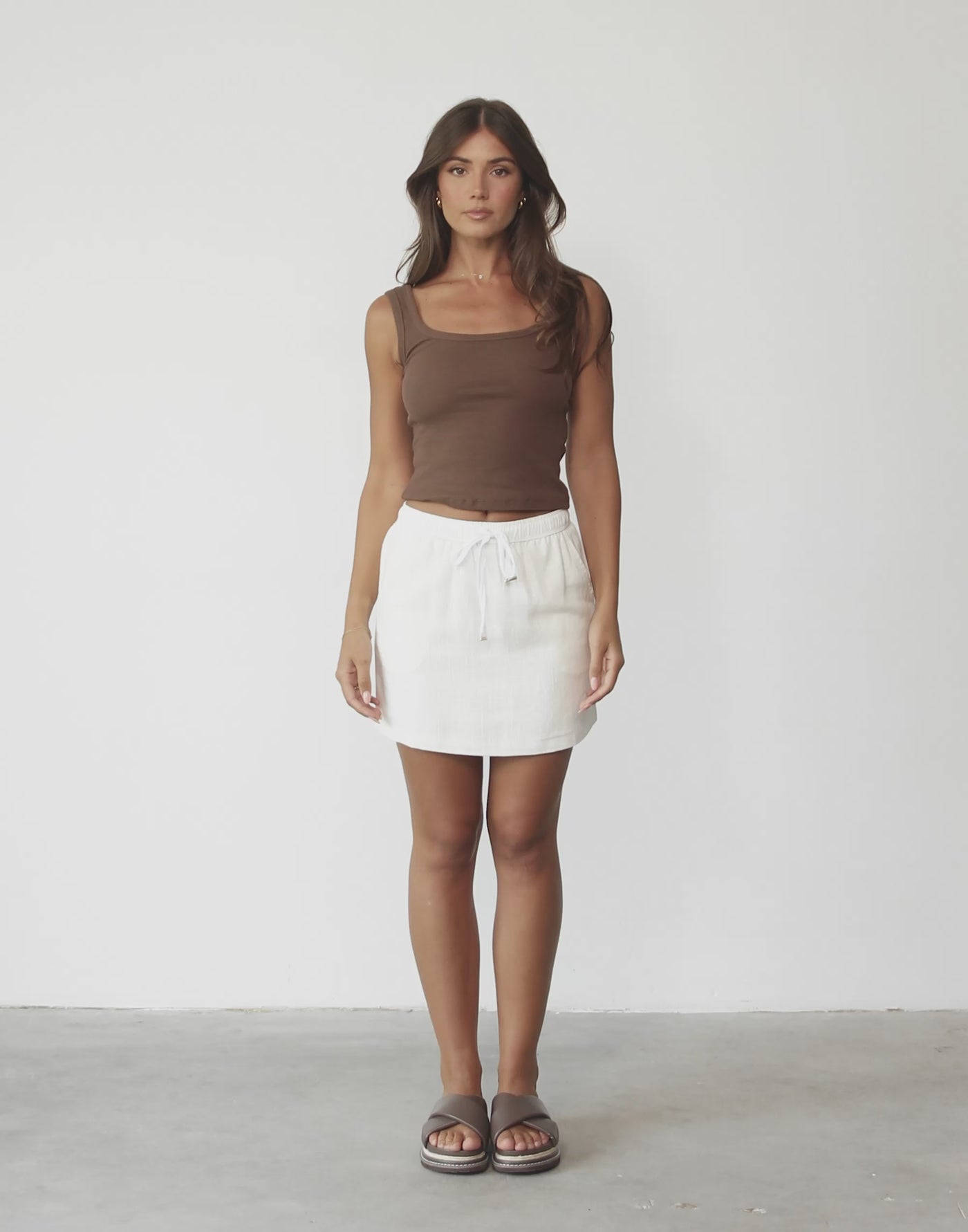 Lynan Mini Skirt (White)
