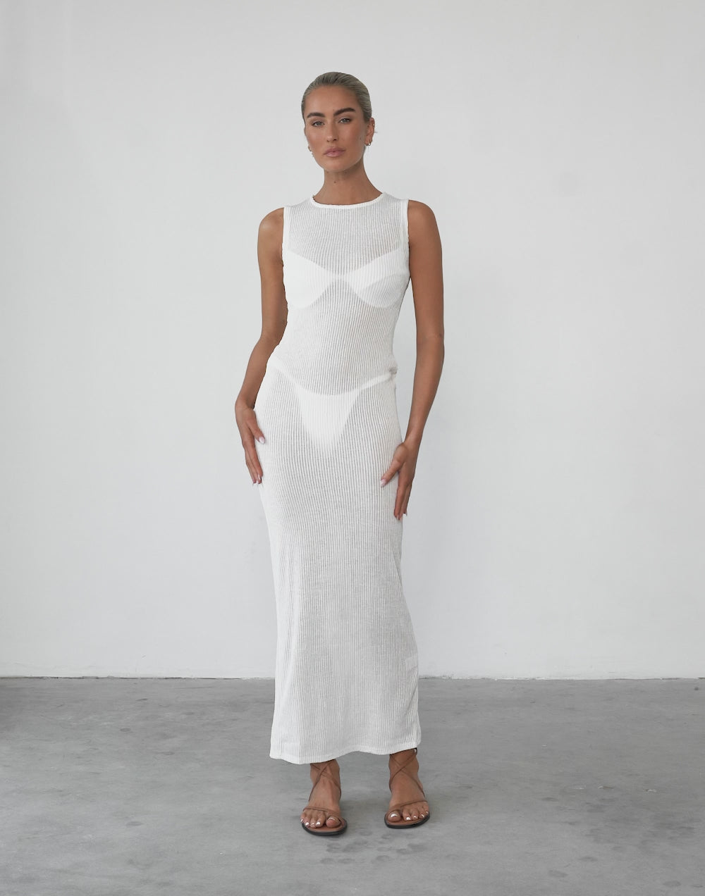 Kinetic Maxi Dress (White)