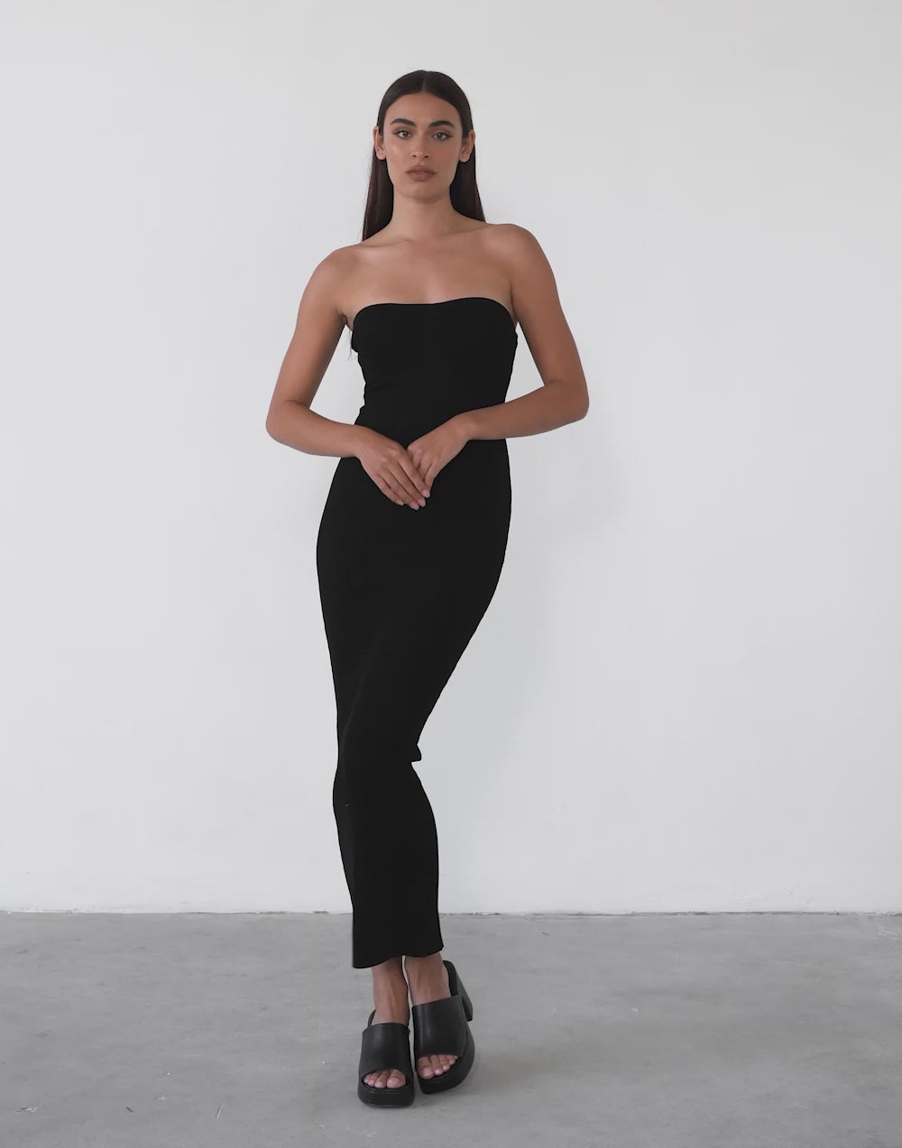 Mirabel Maxi Dress (Black)