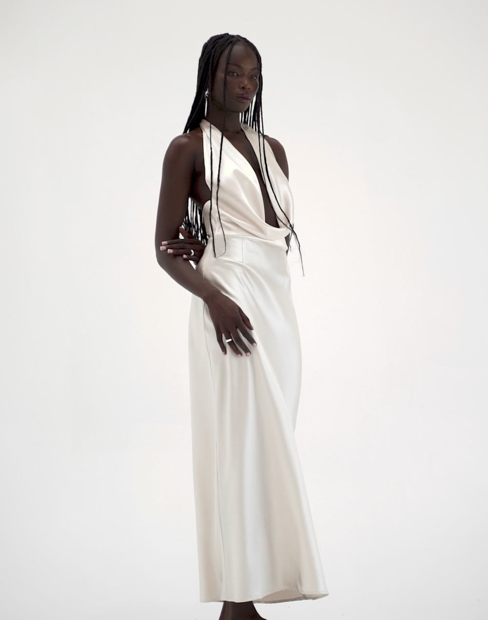 Zoya Maxi Dress (Pearl)