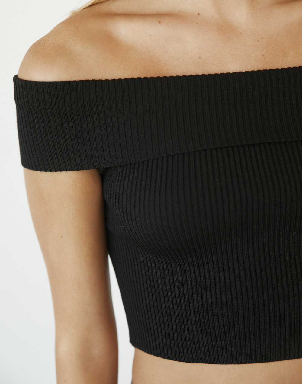 Kallista Crop Top (Black) - Off The Shoulder Crop Top - Women's Top - Charcoal Clothing