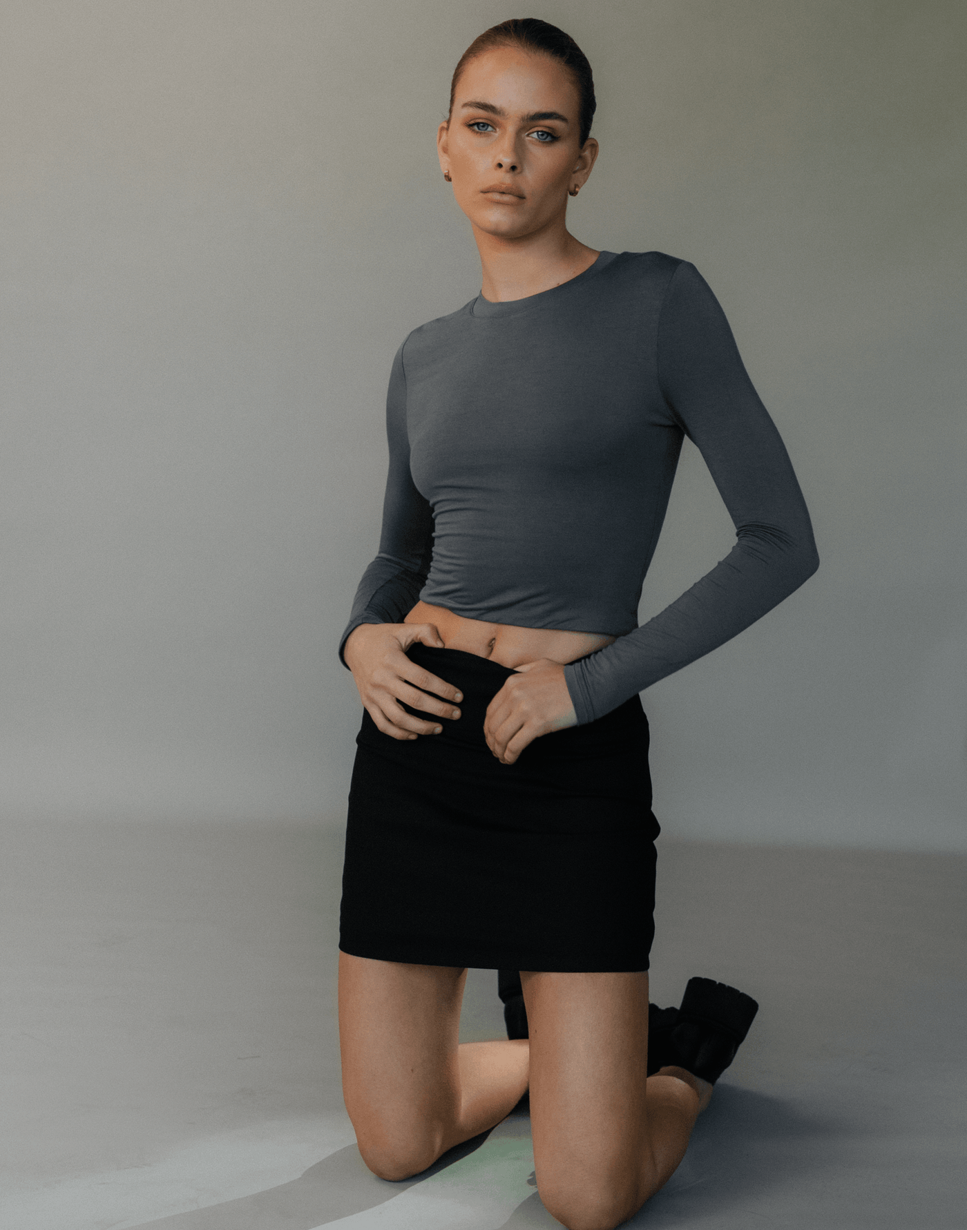 Mid thigh black sales skirt