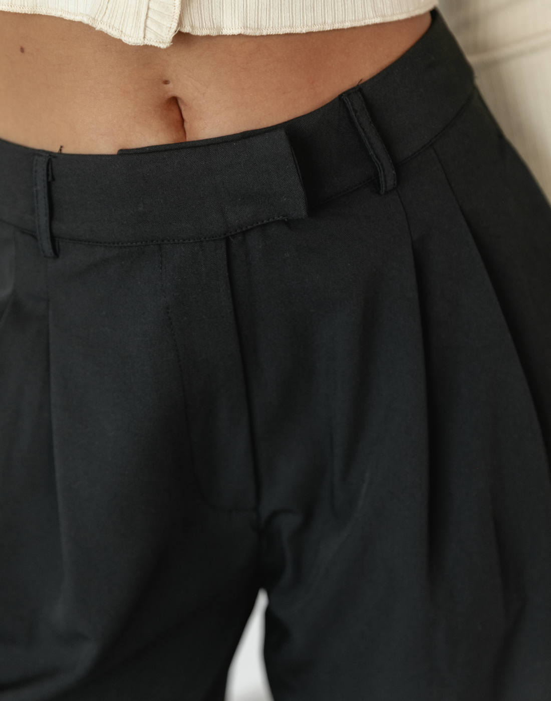 Ruxton Pants (Black) - Black Tailored Pants - Women's Pants - Charcoal Clothing